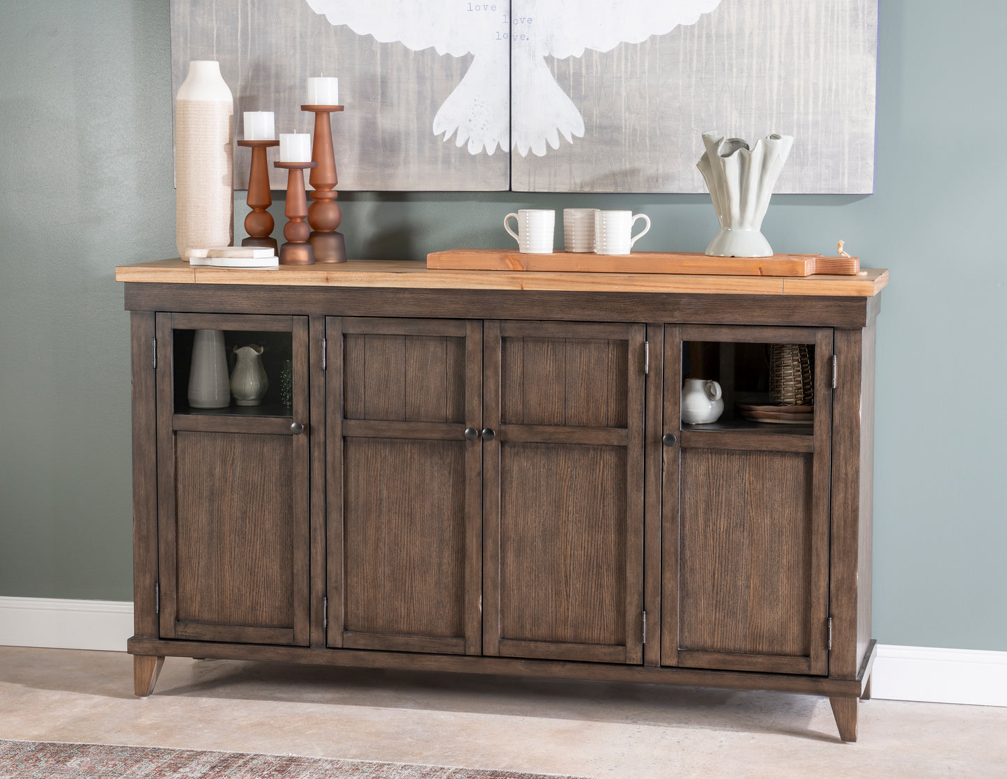 Trisha Yearwood XXX's & OOO's Credenza
