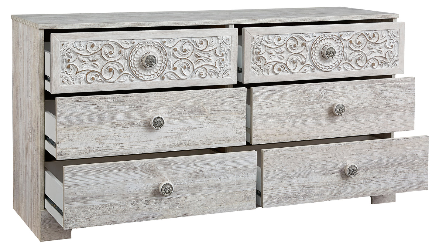 DRESSER