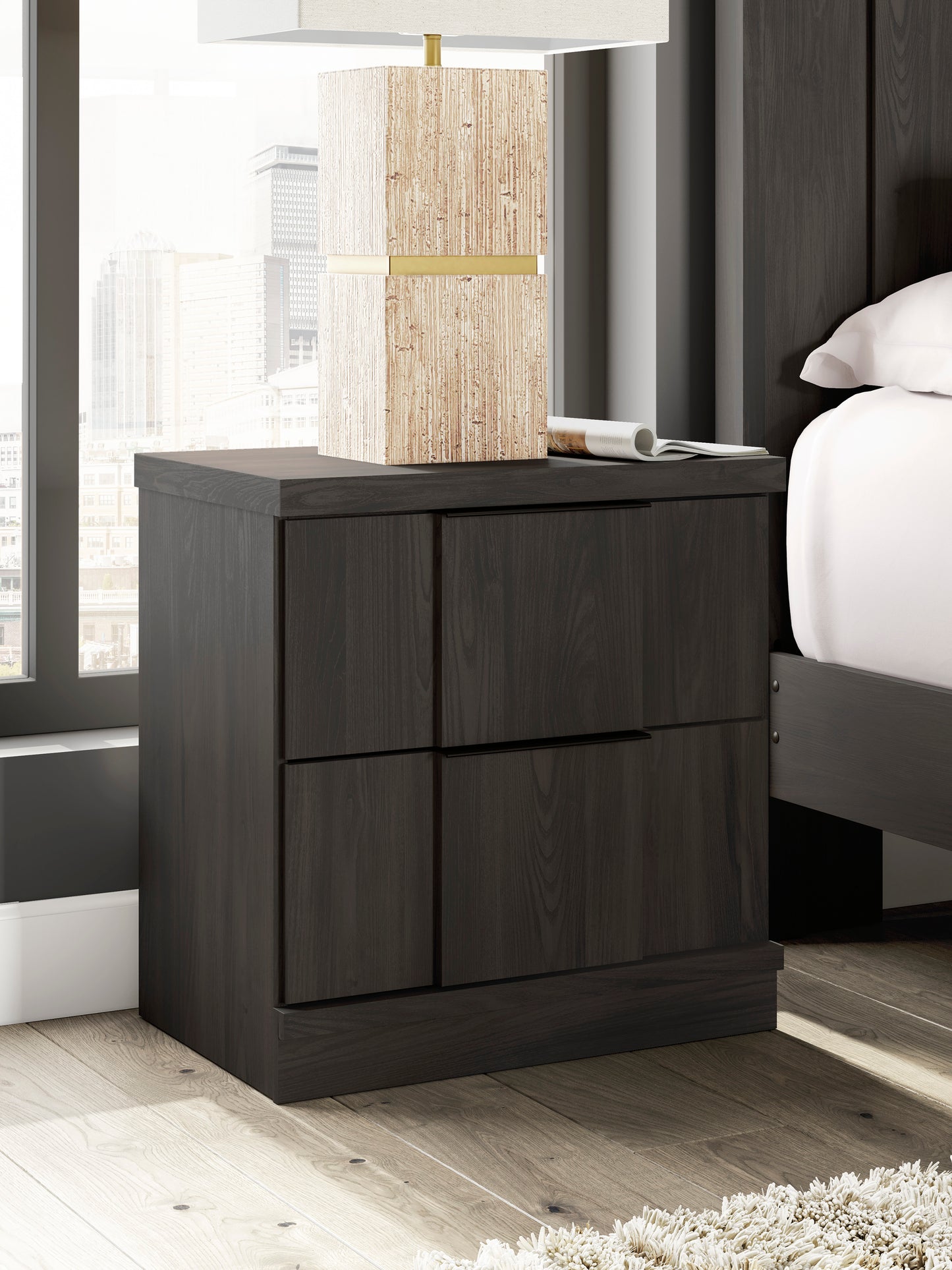 Jadiston Nightstand