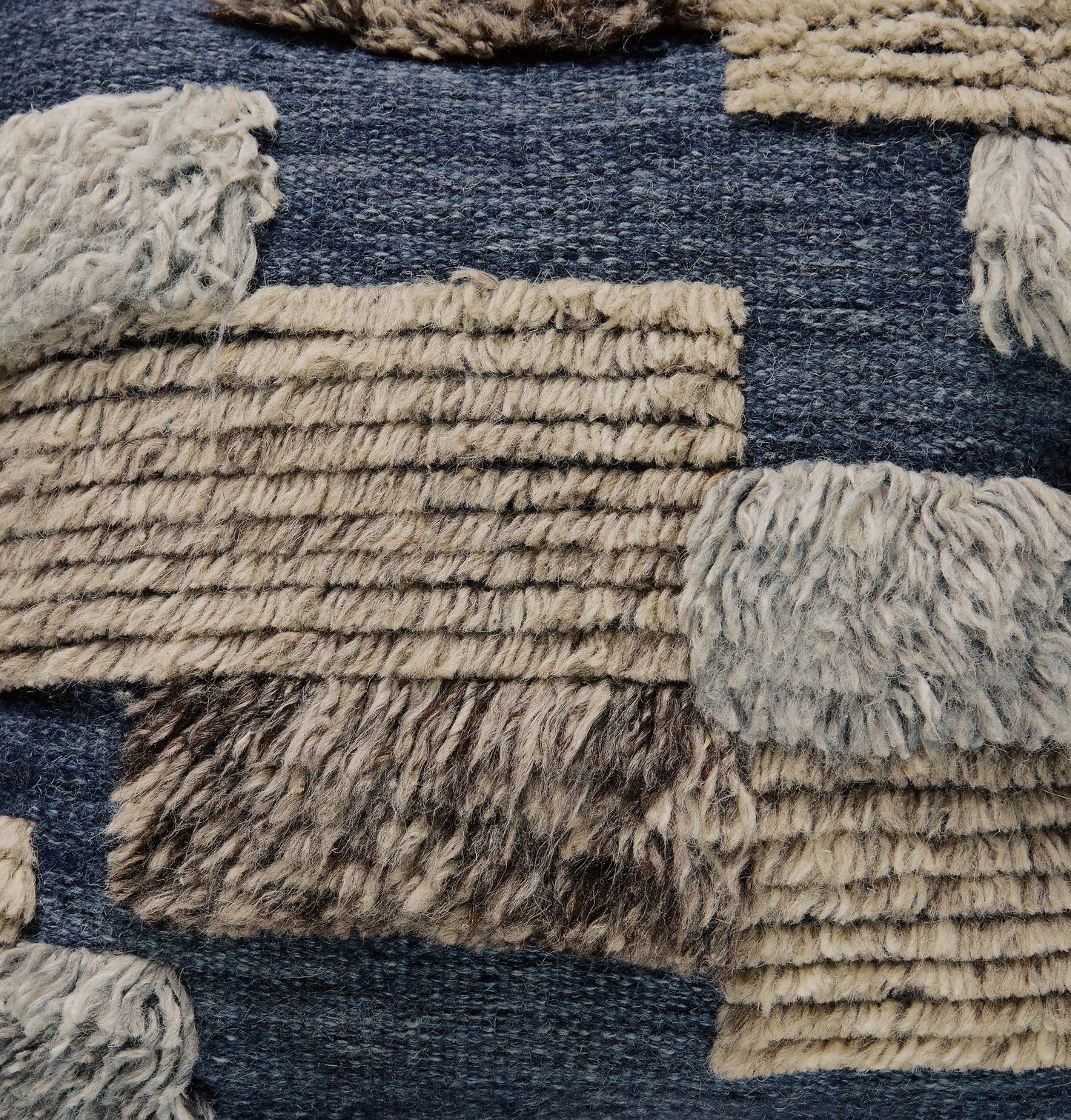 Gibbend Pillow (Set of 4)