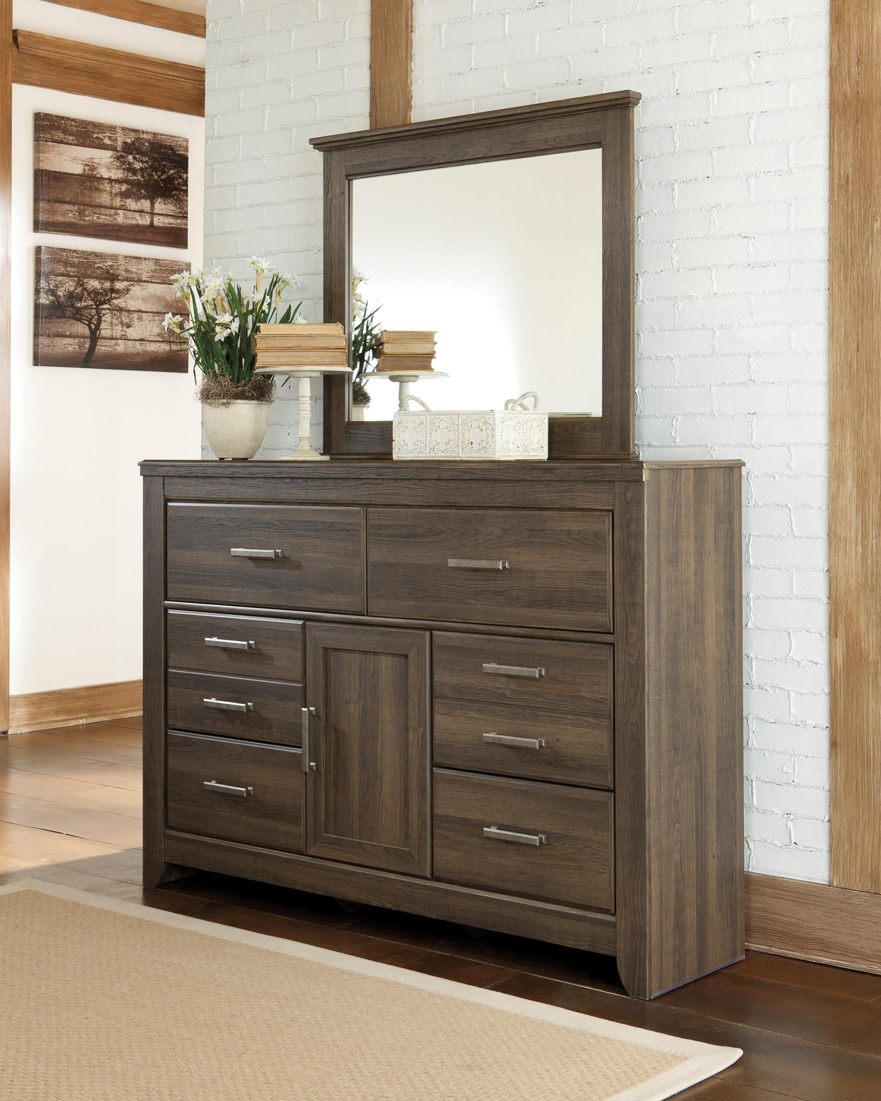 Juararo Dresser and Mirror – Levin Furniture