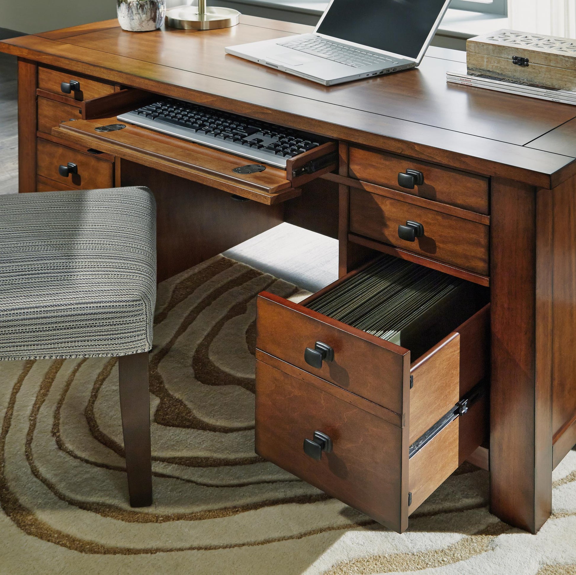 Tahoe Pedestal Desk