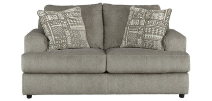 Soletren Loveseat