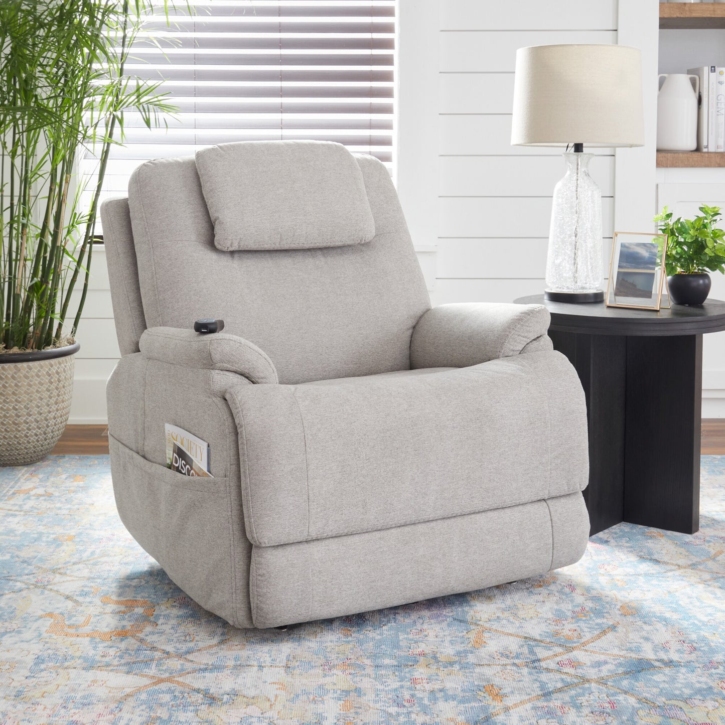 Zecliner Petite Power Recliner