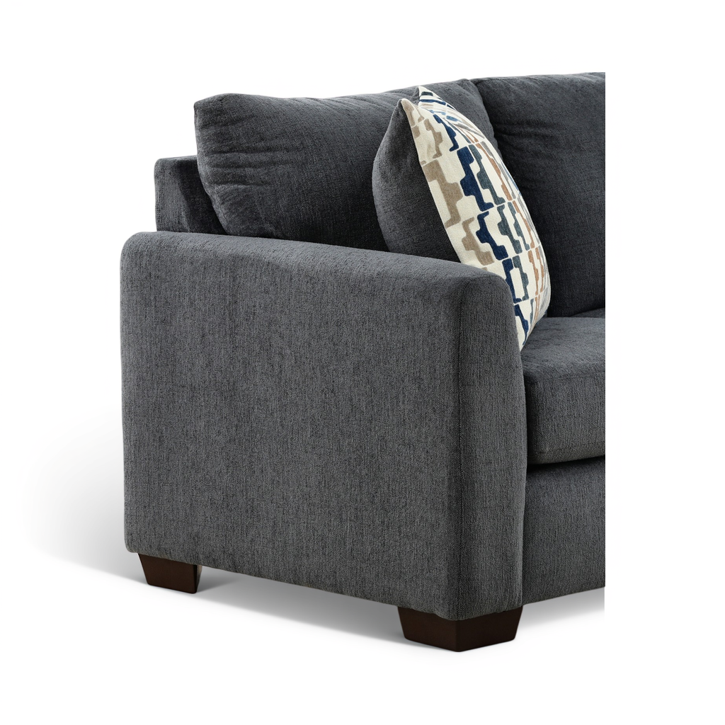 Freeman Loveseat