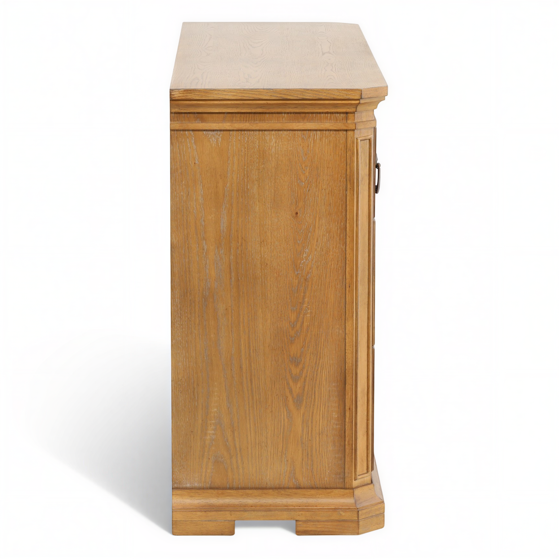 Remmington Dresser