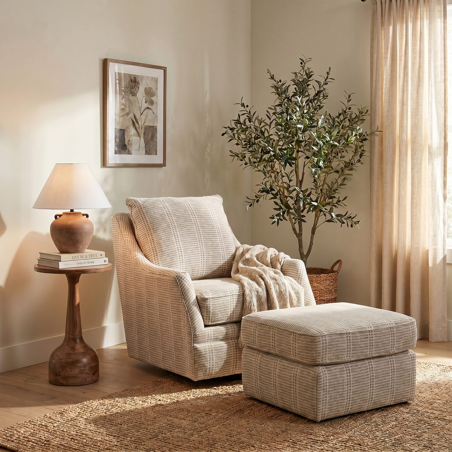 Nessa Gliding Ottoman