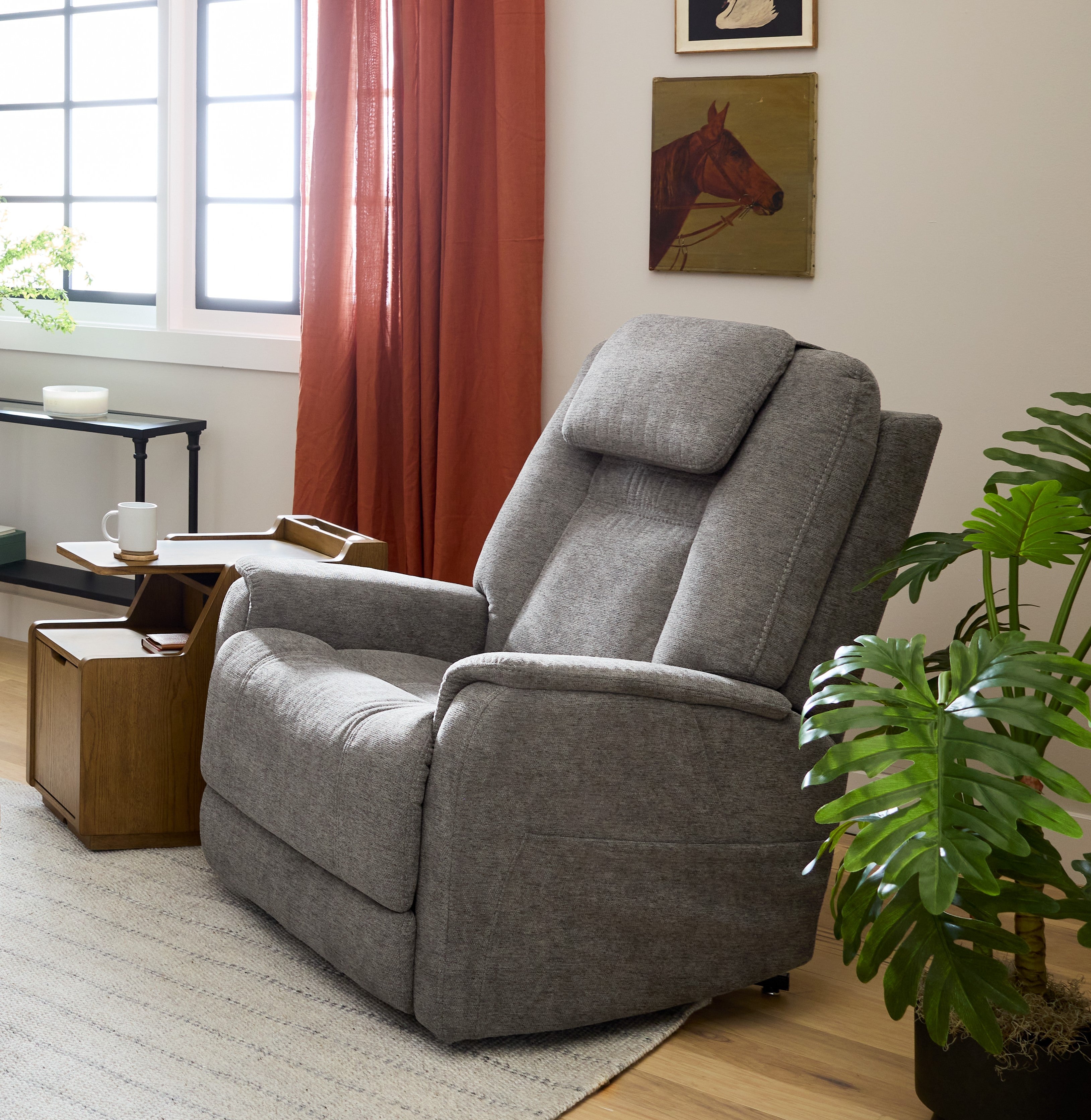 Zecliner Model 3+ Power Lift Recliner – Levin Furniture