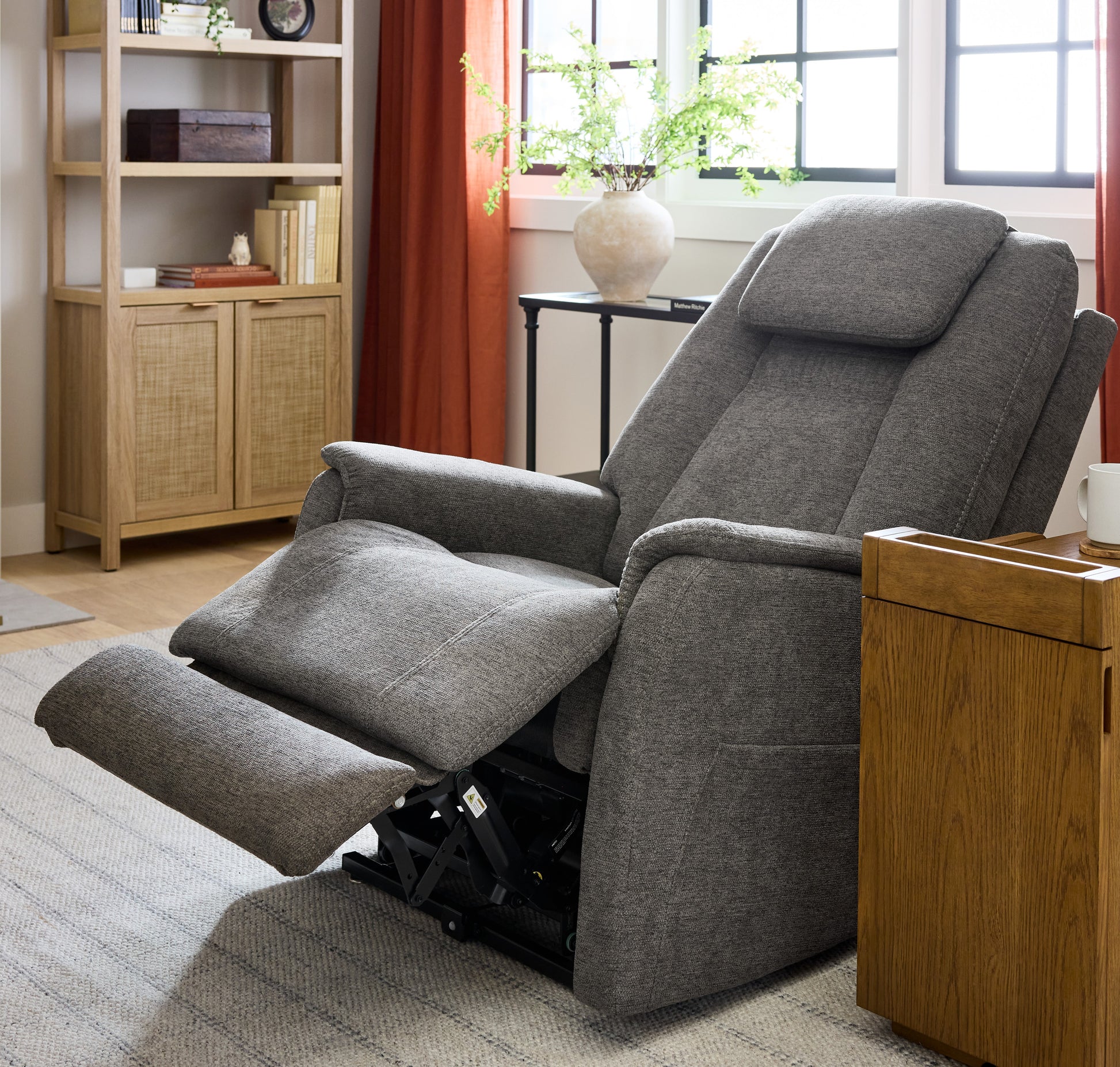 Zecliner Model 3+ Power Lift Recliner