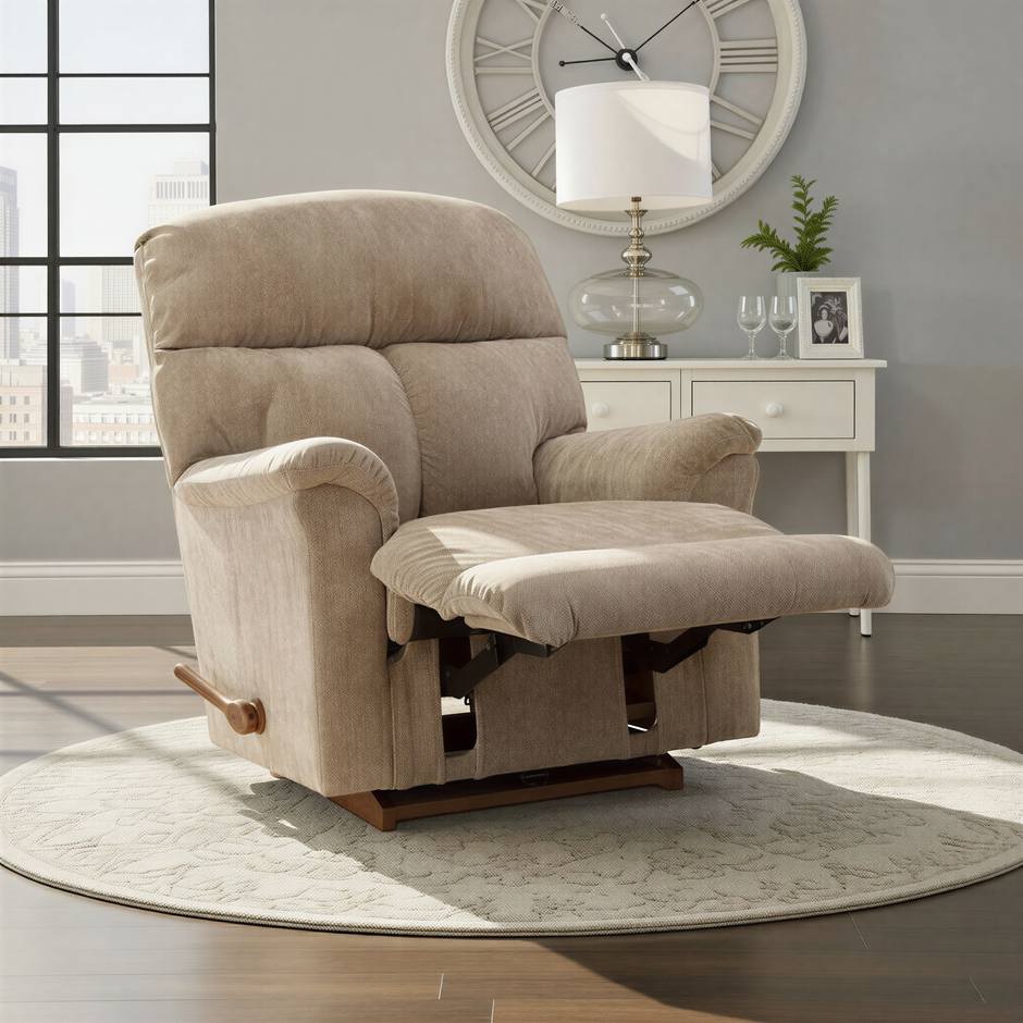 Recliners - Power & Manual-Reclining Chairs – Levin Furniture