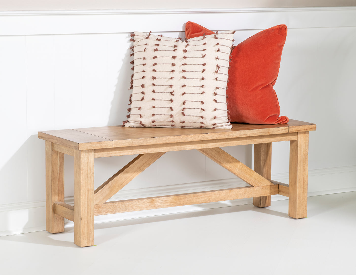 Trisha Yearwood XXX's & OOO's Bed Bench Amber