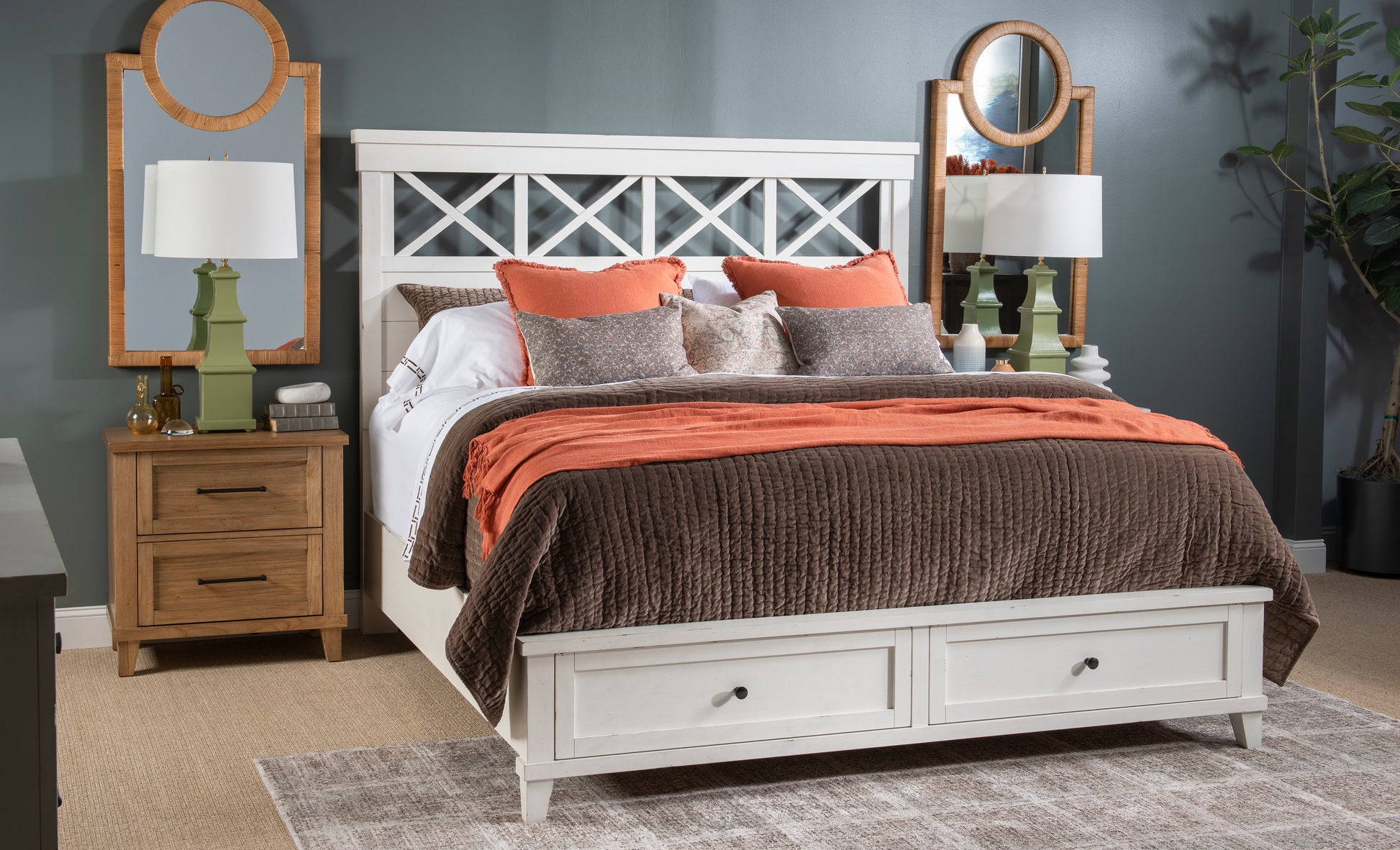 Trisha Yearwood XXX's & OOO's Storage Bed