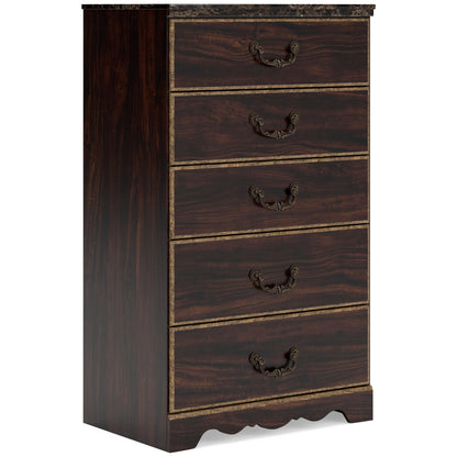 Glosmount Chest of Drawers