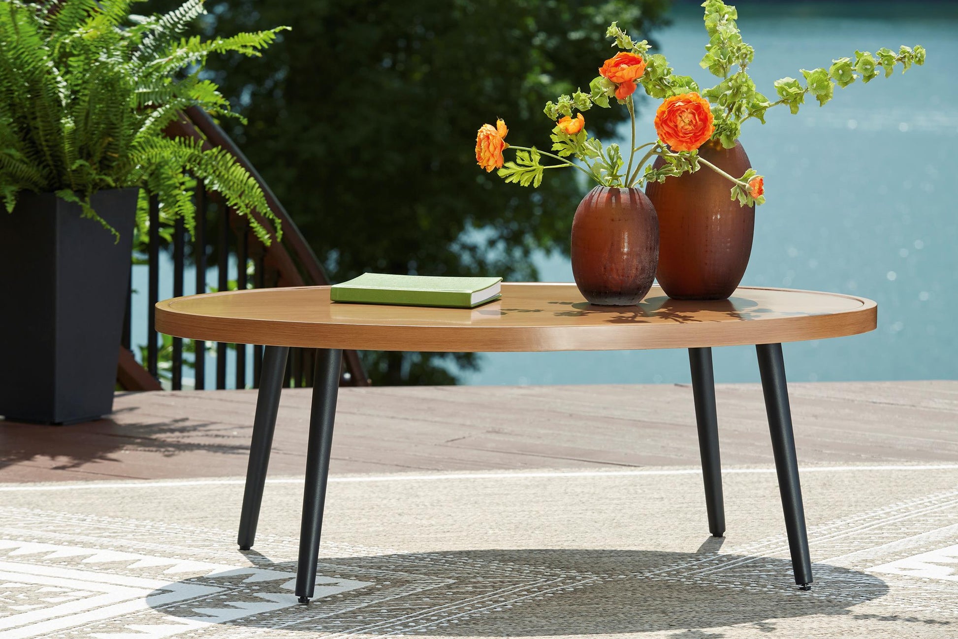 Horizon Hall Outdoor Coffee Table