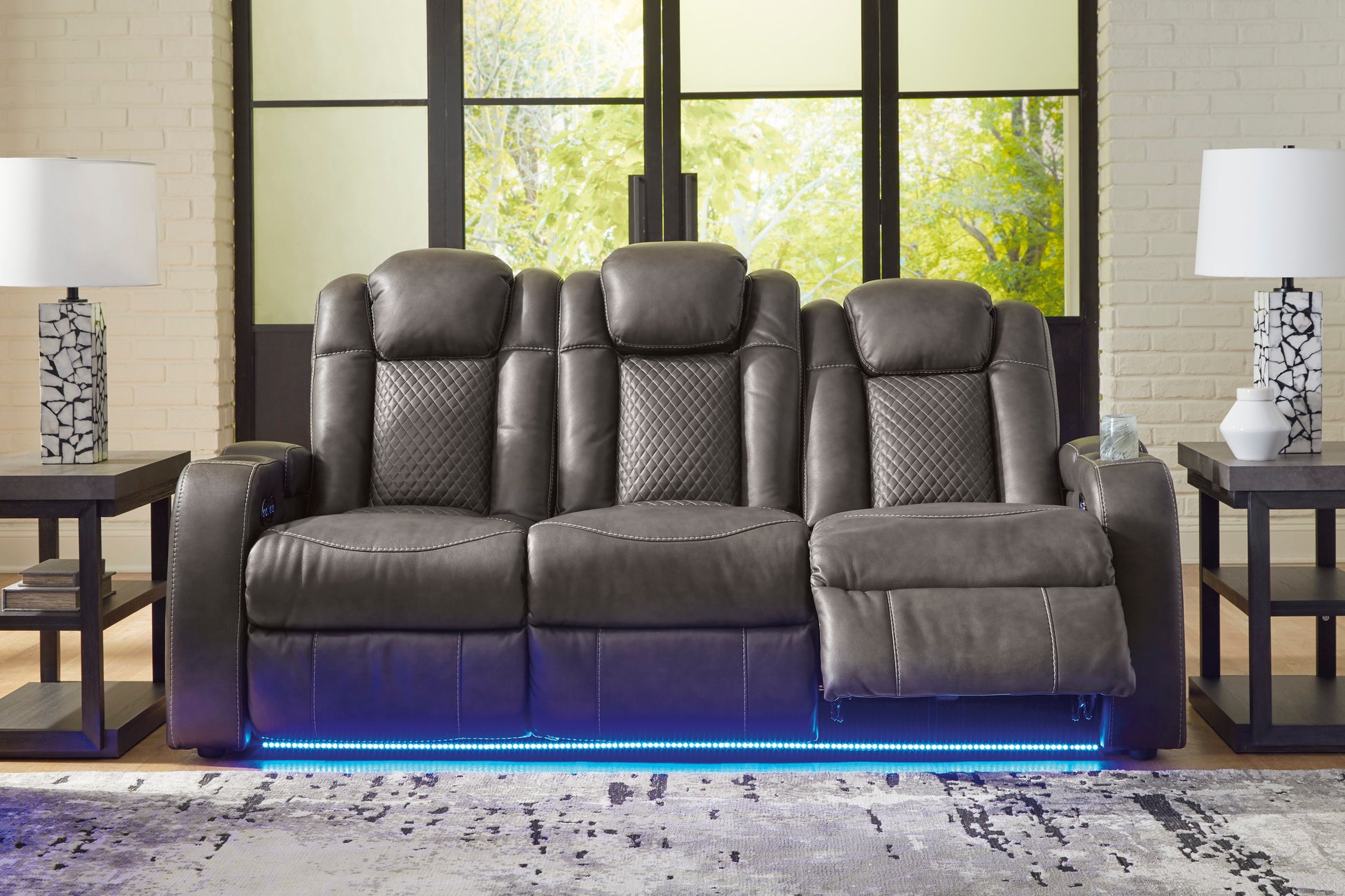 Fyne-Dyme Dual Power Reclining Sofa