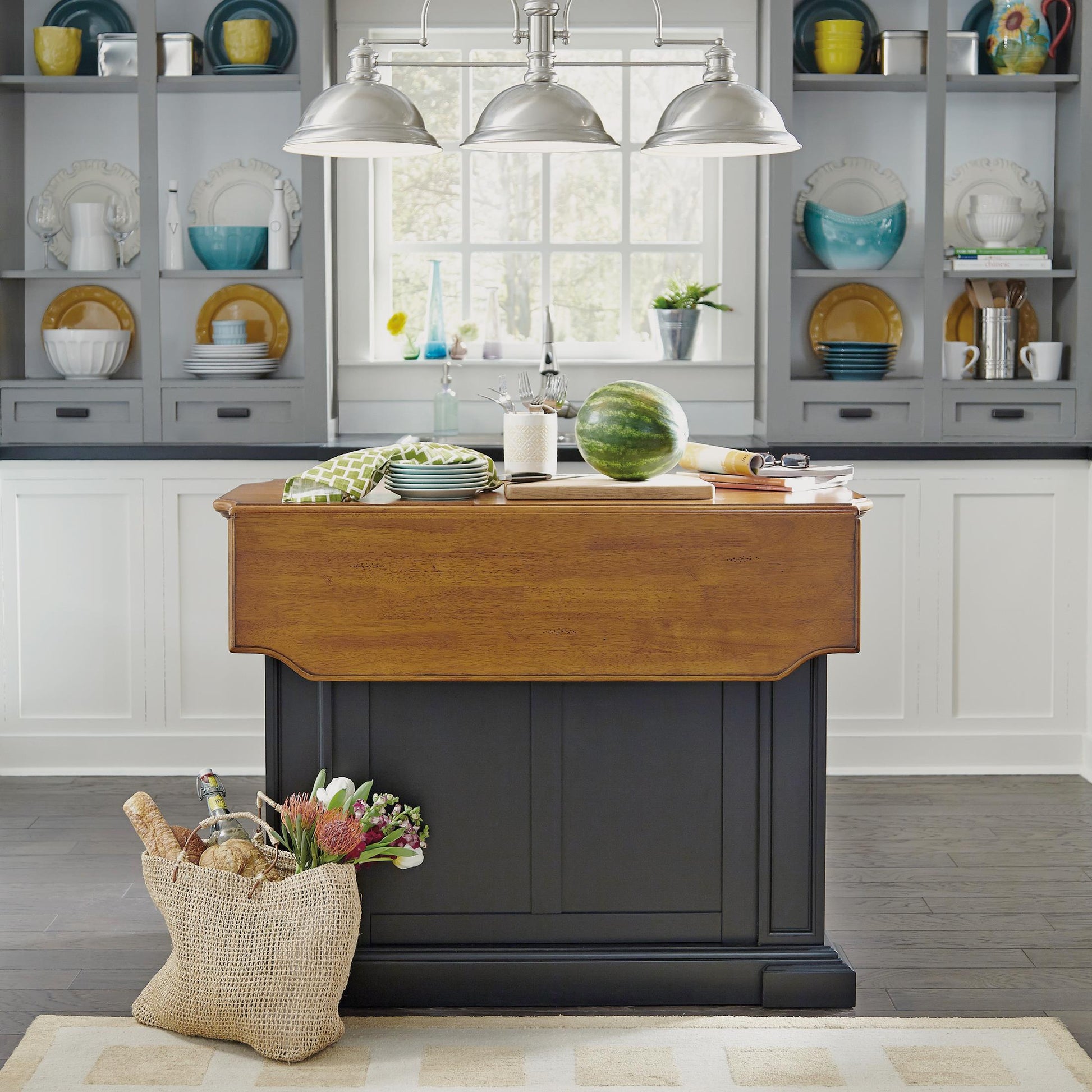 KITCHEN ISLAND