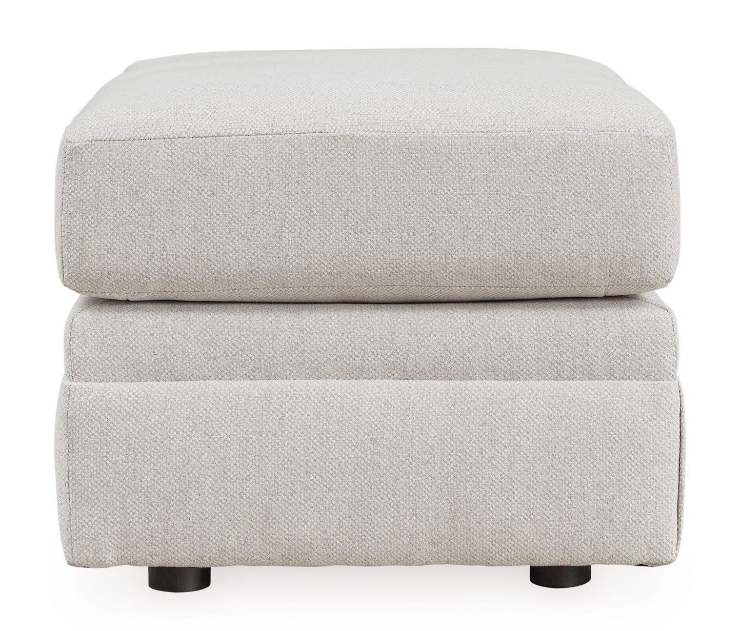 Maitelynn Ottoman