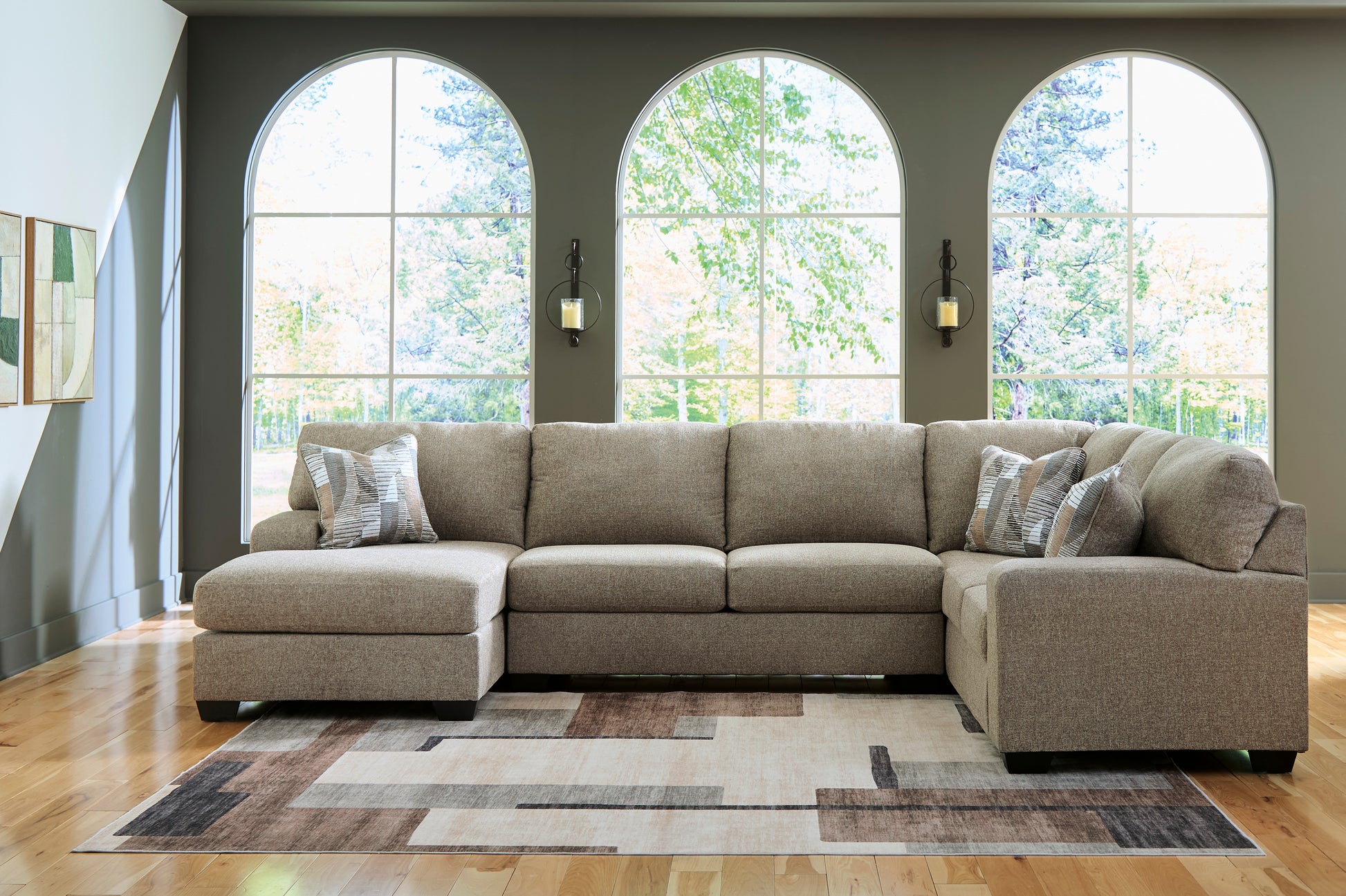 Newellen 3-Piece Left-Facing Sectional with Chaise
