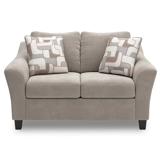 Willarae Loveseat