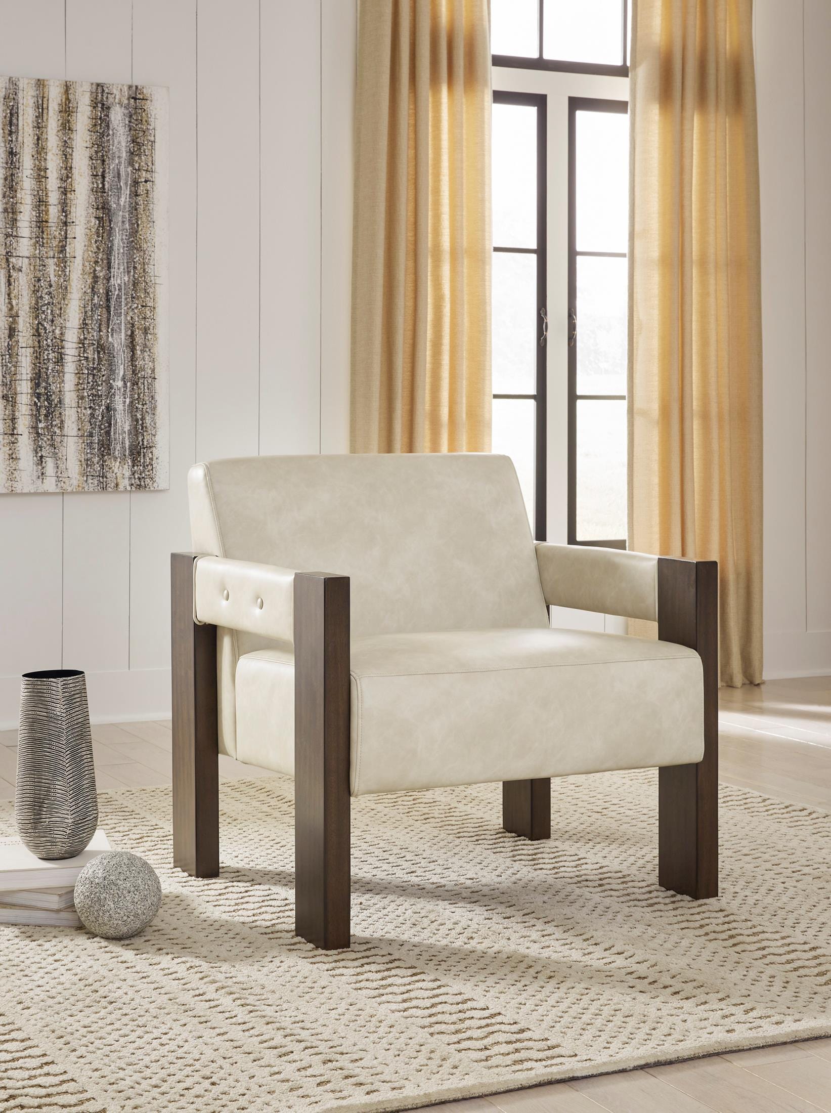 ADLANLOCK ACCENT CHAIR