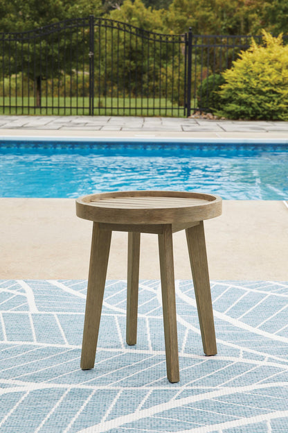 Bradstreet Bay Round End Table