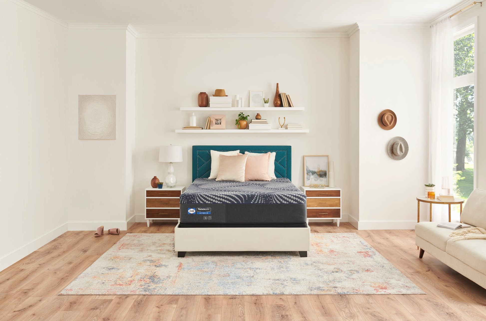 Sealy Hybrid Posturepedic Plus Albany Medium Queen Mattress