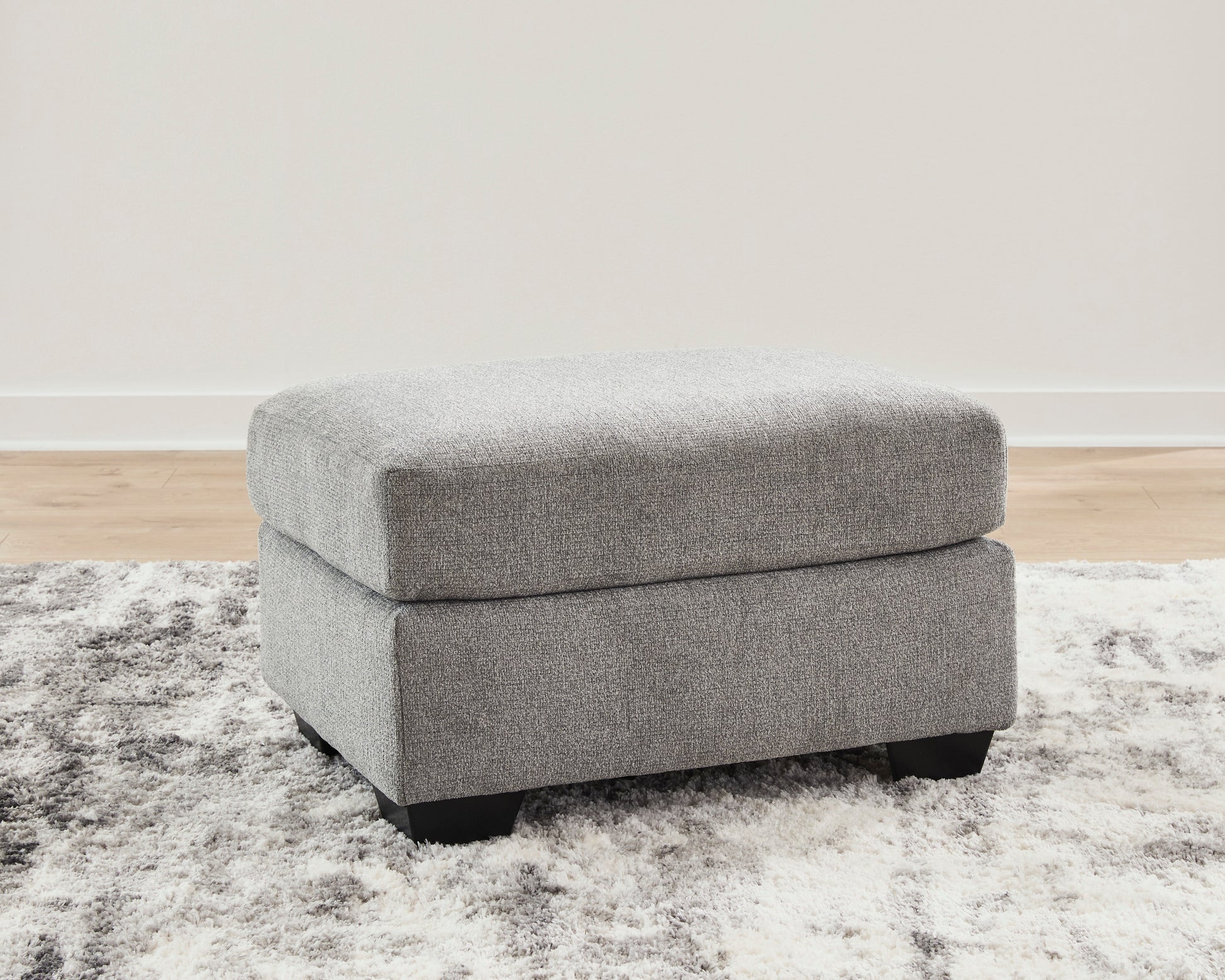 Loreo Ottoman