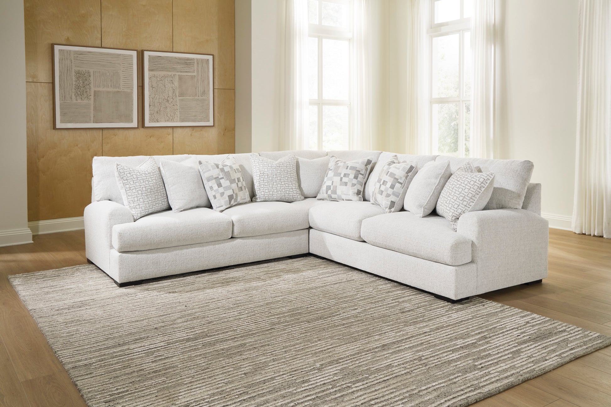 Ashley Wynncroft Manor 3-Piece Next-Gen Nuvella™ Performance Fabric Sectional