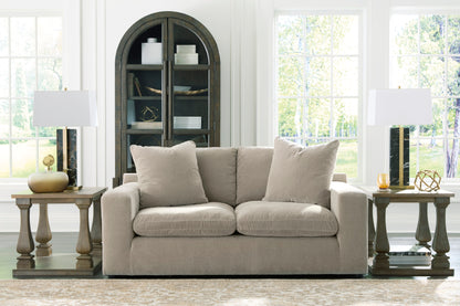 Maxton Heights Loveseat