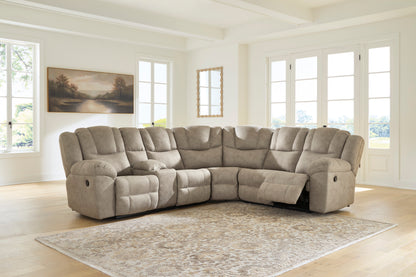 Ravenswaye 3-Piece Reclining Sectional with Console