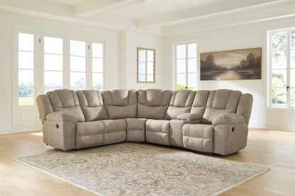 Ravenswaye 3-Piece Reclining Sectional with Console