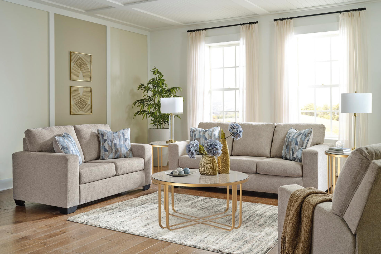 Deltona Sofa