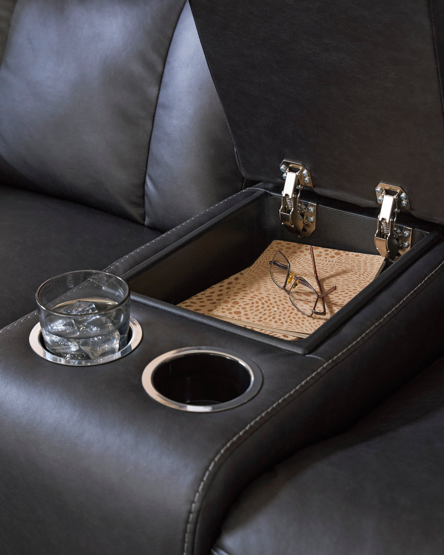 Mackmenville Double Reclining Console Loveseat