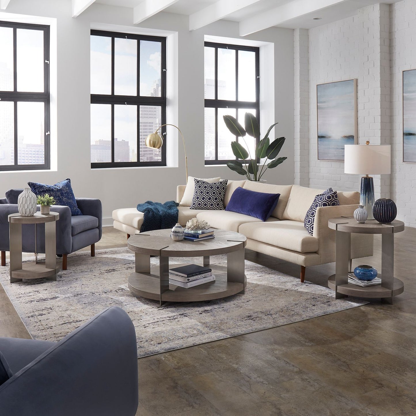 Kasyn Round End Table