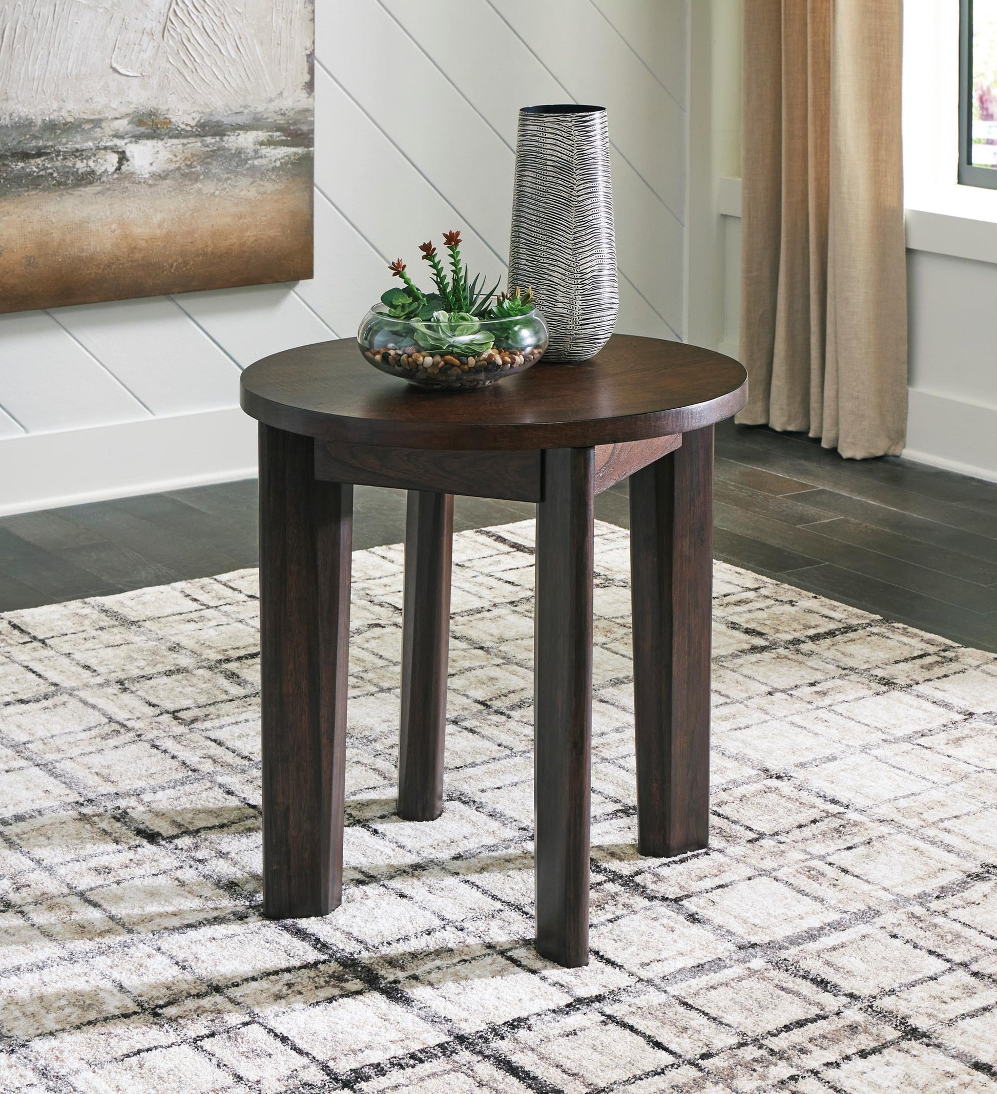 Korestone End Table (Set of 2)