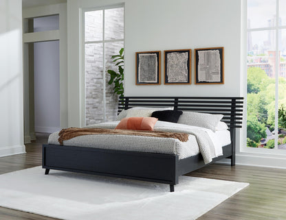 Danziar King Slat Panel Bed with Framed Panel Footboard