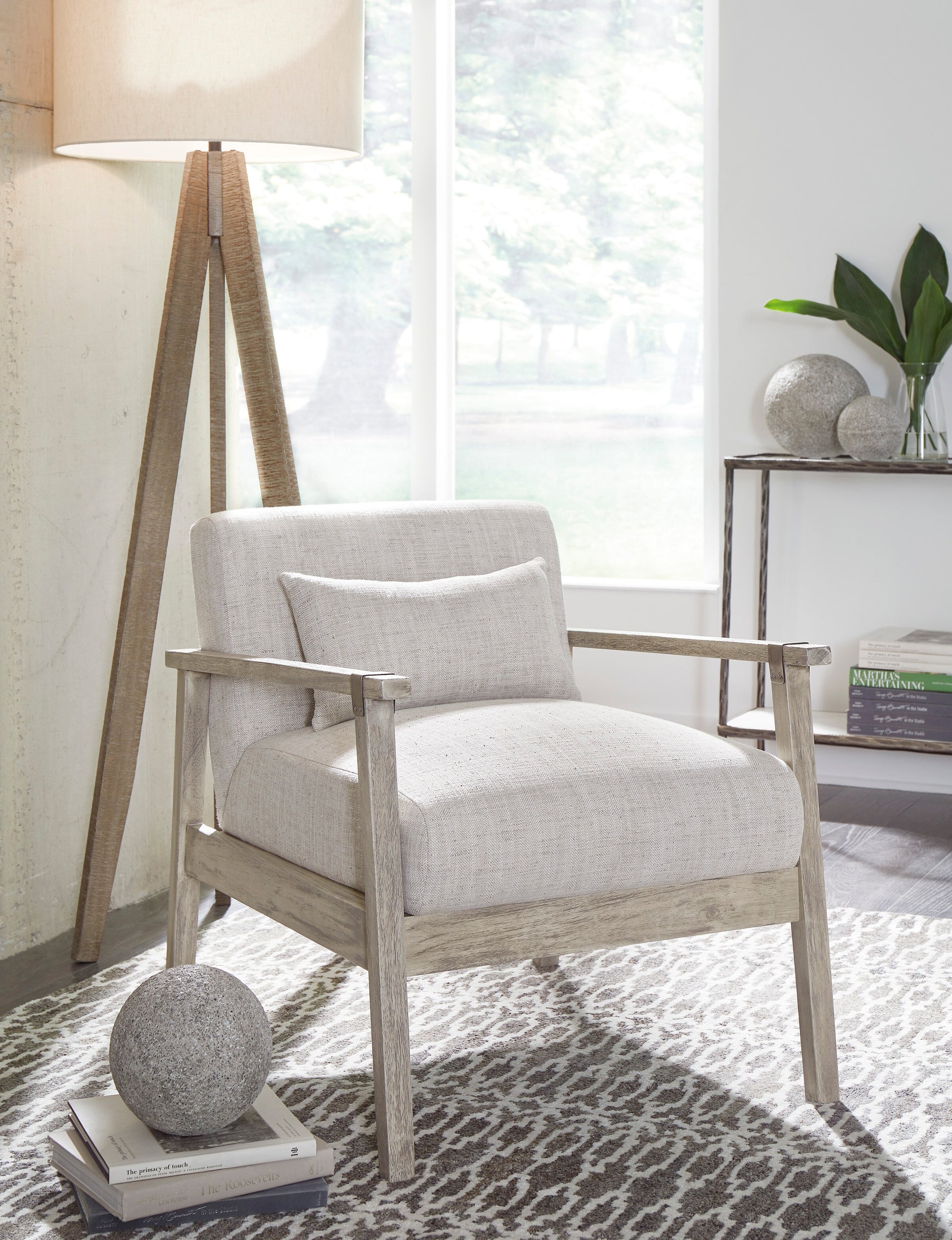 Daylenville Accent Chair