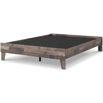 Neilsville Queen Platform Bed