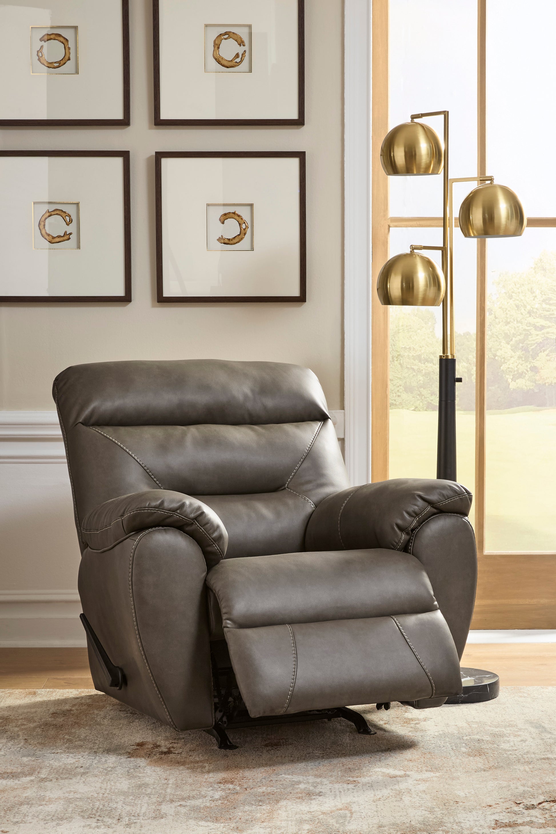 Pittsman Rocker Recliner