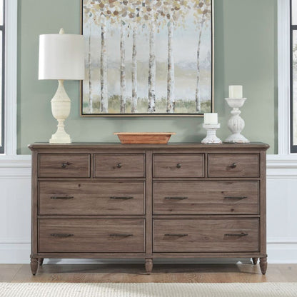 Hadley Dresser