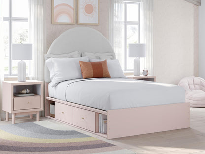 Wistenpine Upholstered Panel Bed with Double Storage