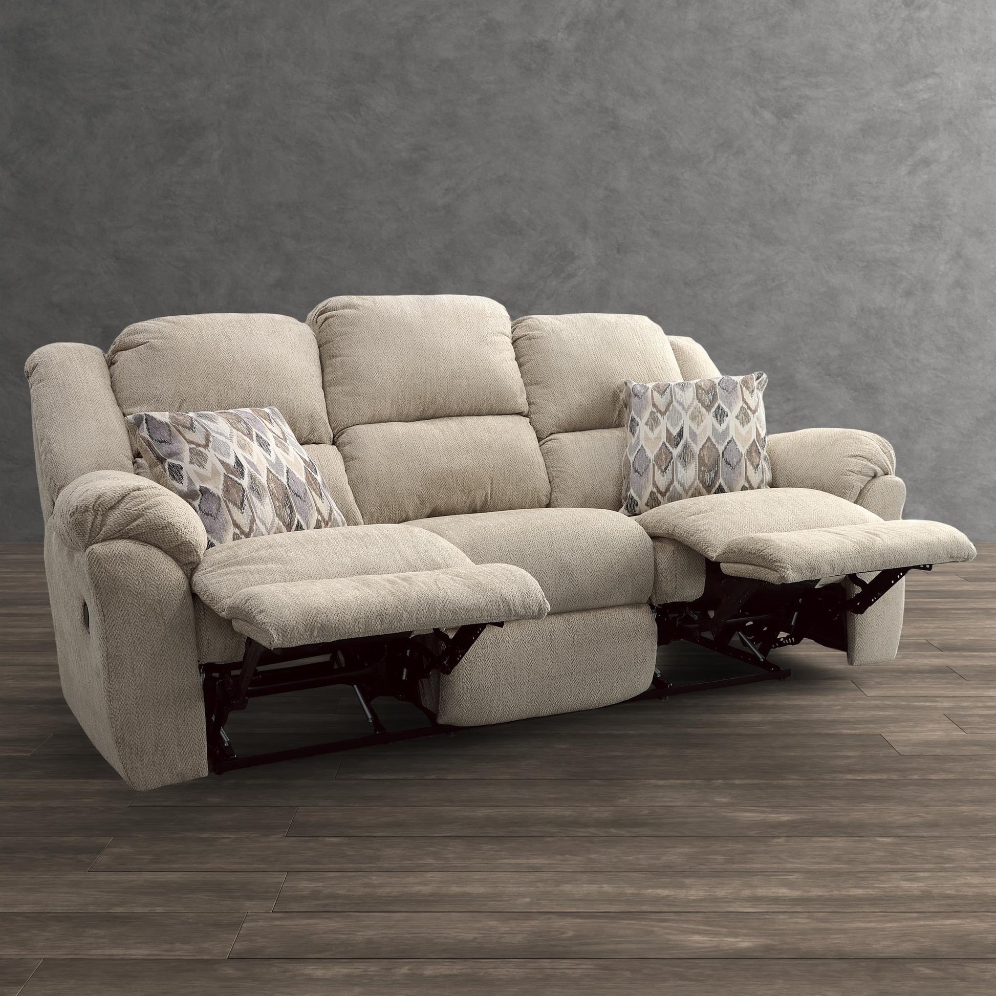 Venture Manual Reclining Sofa