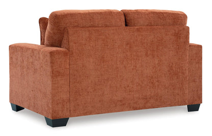 Aviemore Loveseat