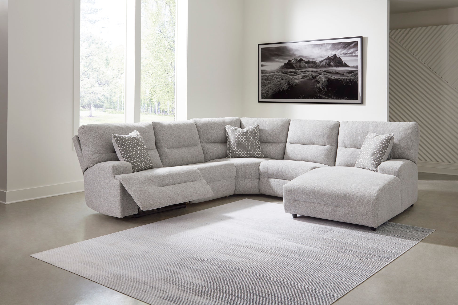 Acklen Place 5-Piece Power Reclining Sectional with Chaise
