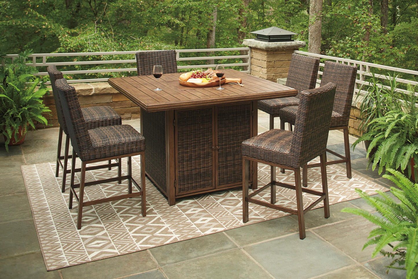 Paradise Trail 9-Piece Outdoor Set