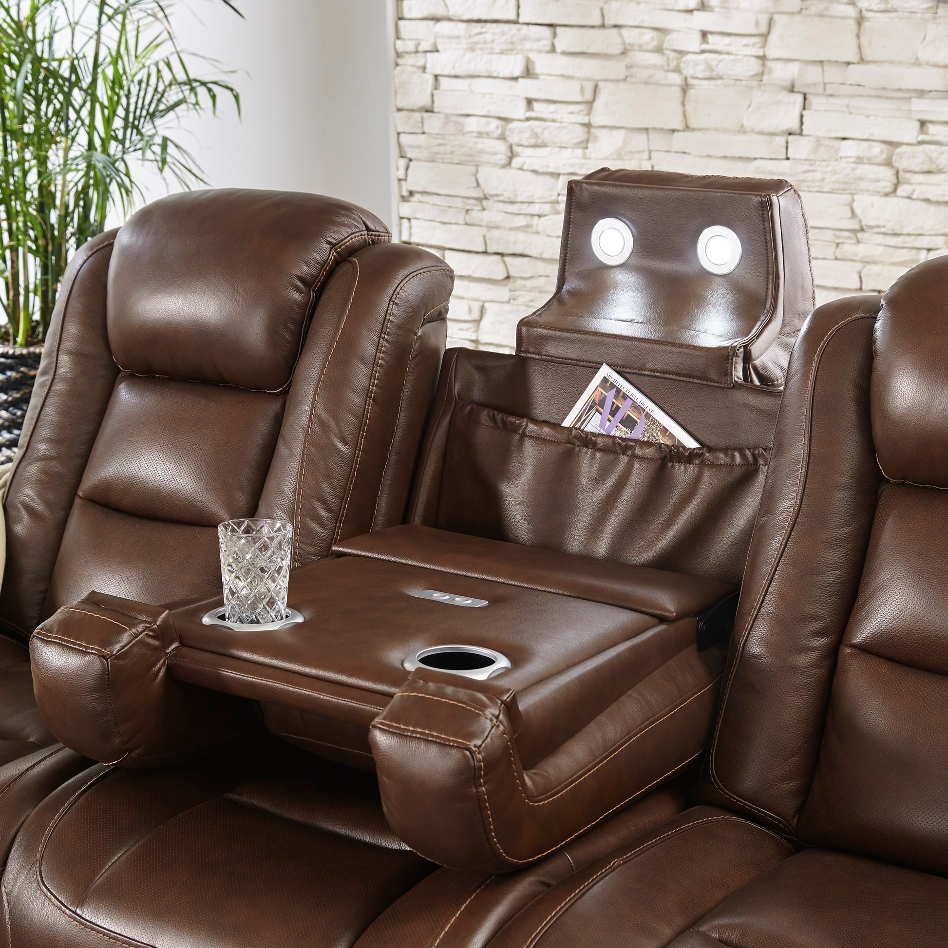 Man-Den Power Reclining Sofa