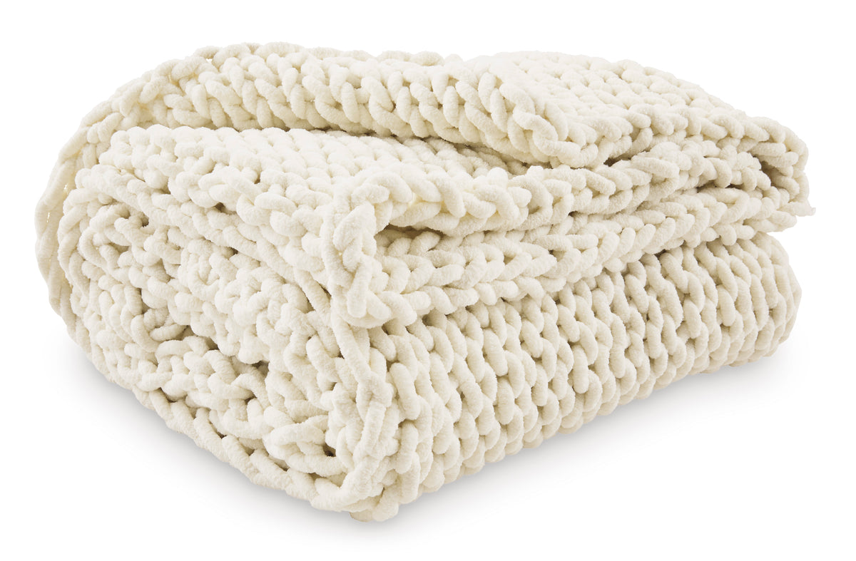 Ashely Chaddon Throw Ivory