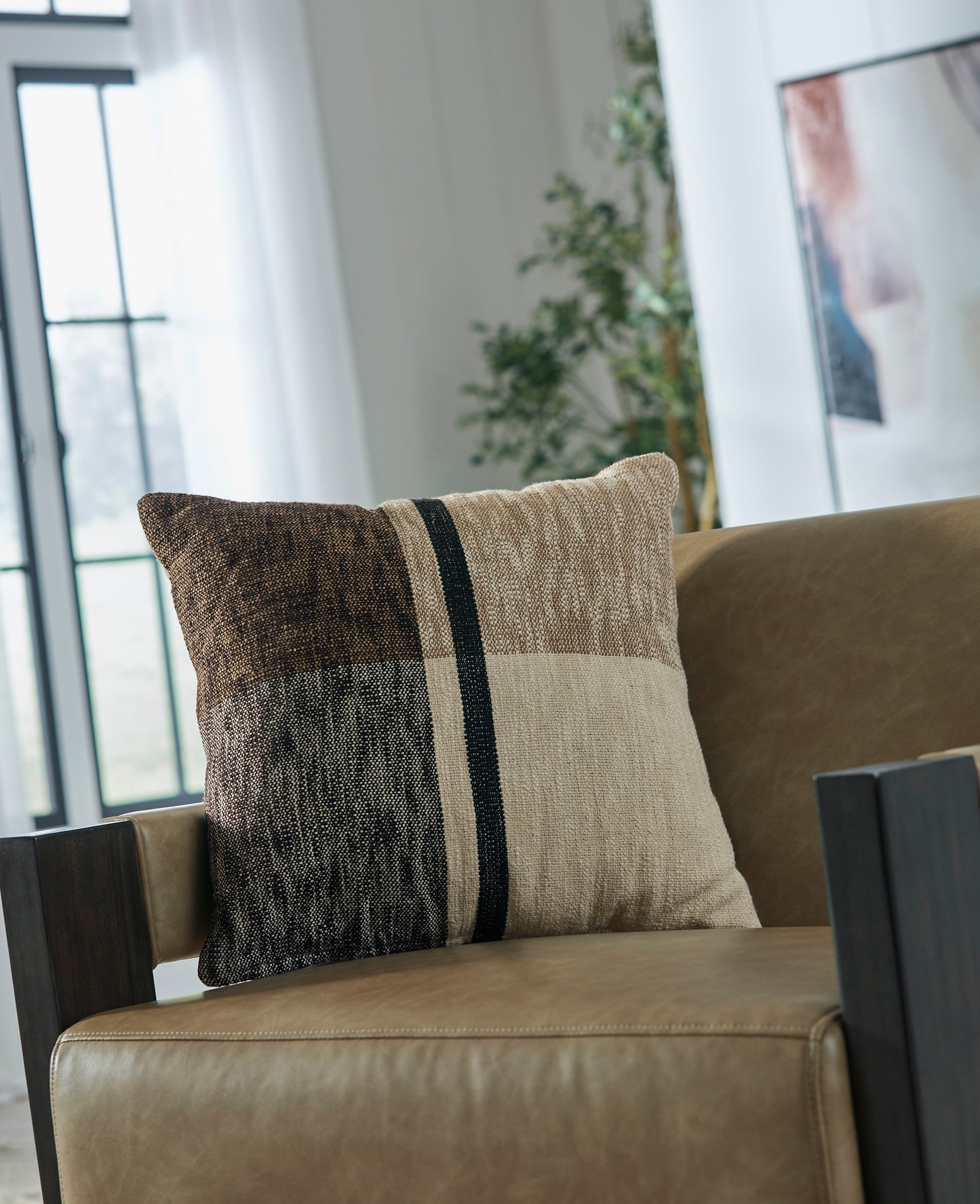 ADRIELTON PILLOW