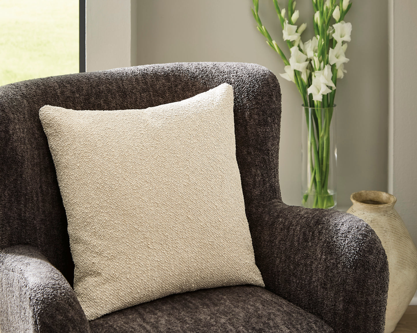 Macsen Pillow