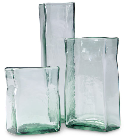 Taylow Vase